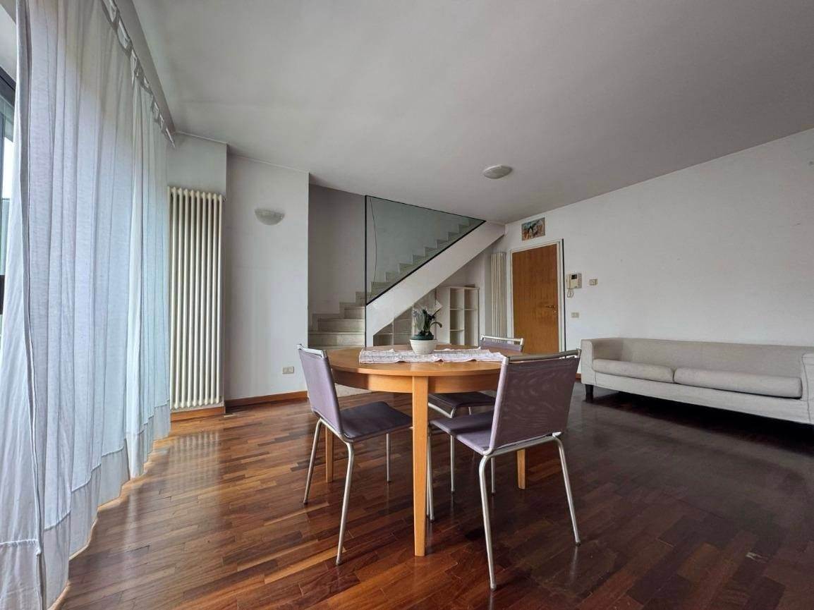 appartamento in vendita a Bergamo in zona Città Alta