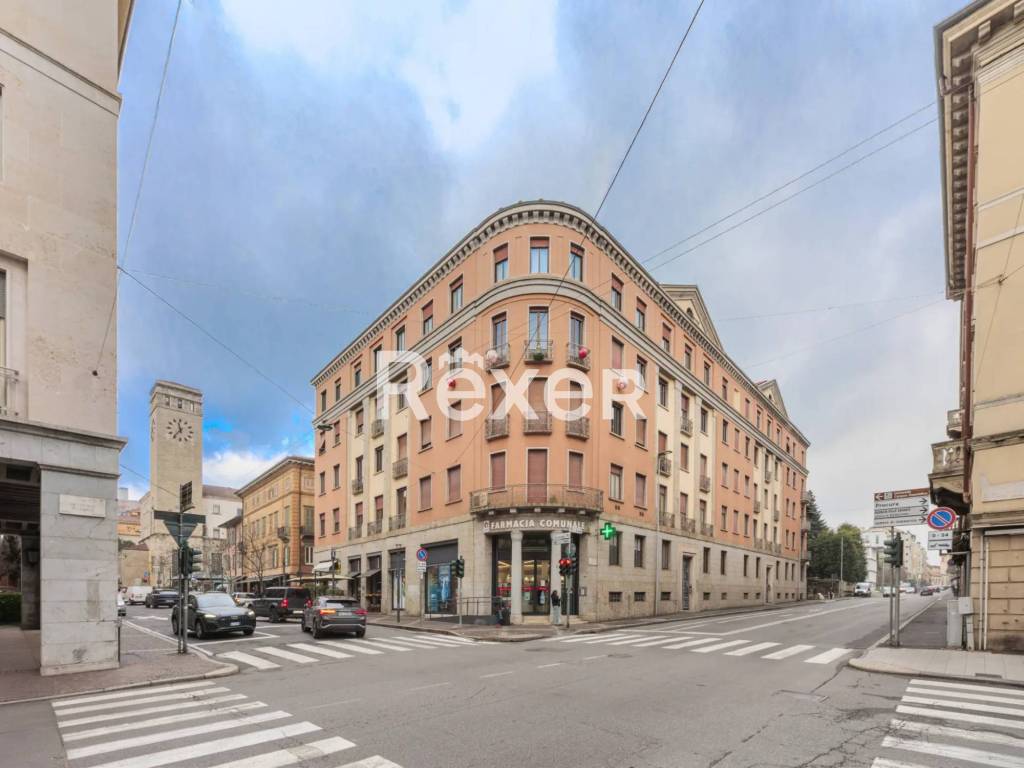 ufficio in vendita a Bergamo in zona Bergamo Centro