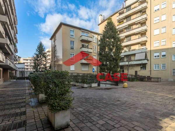 appartamento in vendita a Bergamo in zona Bergamo Centro