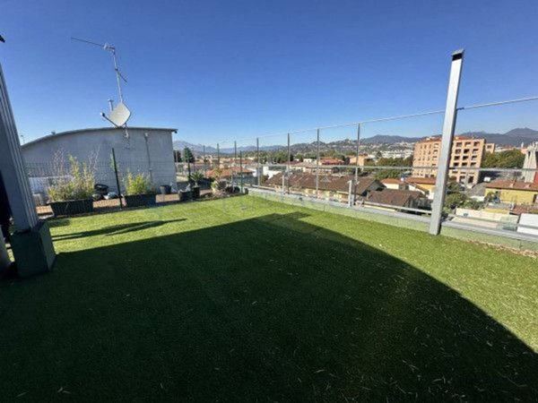 appartamento in vendita a Bergamo in zona Borgo Pignolo