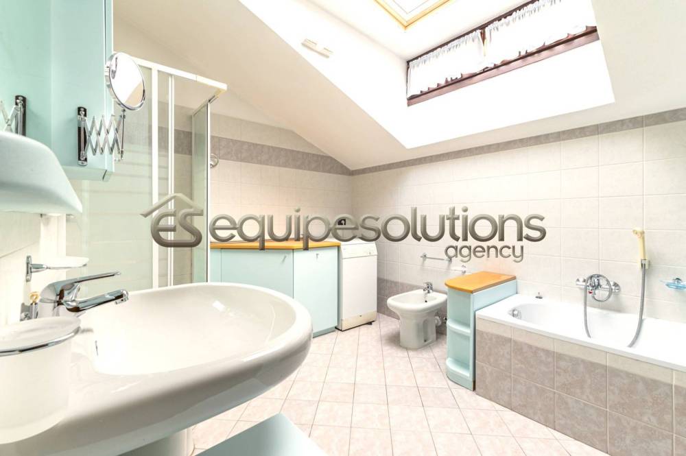 appartamento in vendita a Bergamo in zona Borgo Palazzo