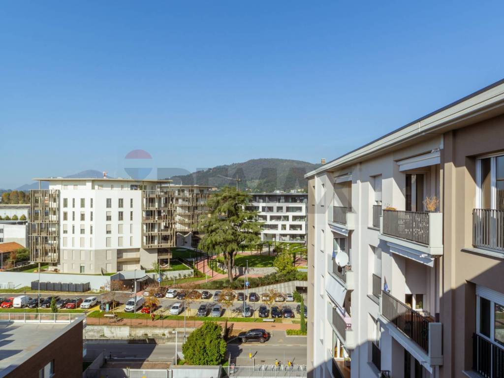 appartamento in vendita a Bergamo in zona Redona