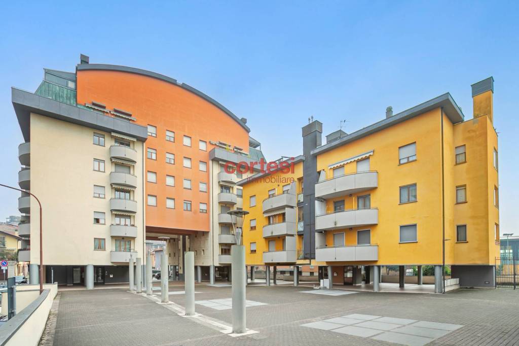 appartamento in vendita a Bergamo in zona Canovine