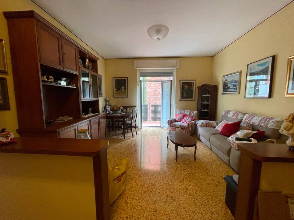 appartamento in vendita a Bergamo in zona Colognola