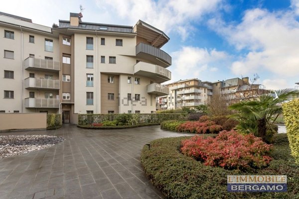 appartamento in vendita a Bergamo in zona Borgo Palazzo