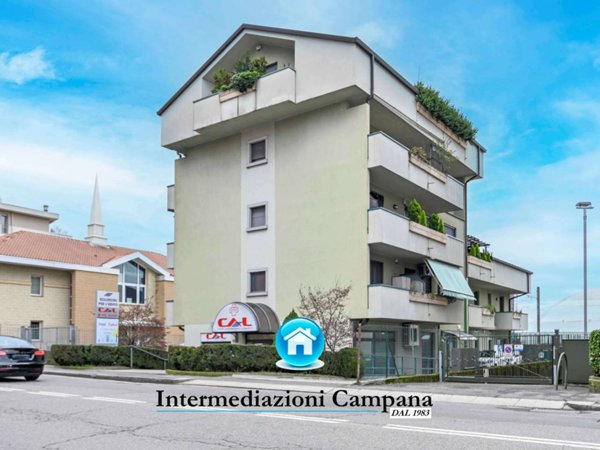 appartamento in vendita a Bergamo in zona Borgo Santa Caterina