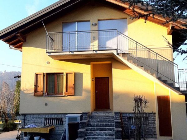 casa indipendente in vendita a Bergamo in zona Valtesse/Valverde