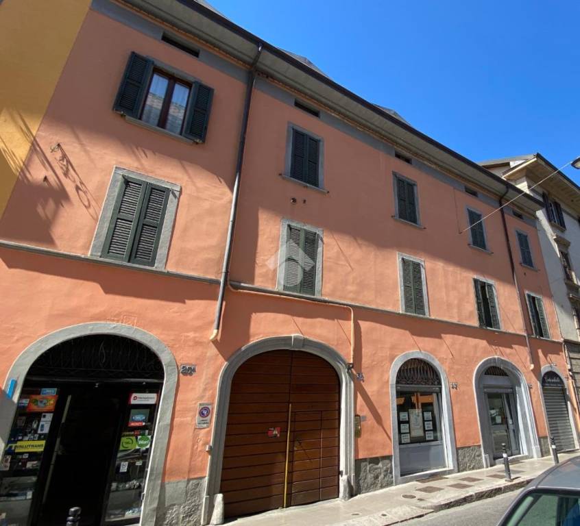 appartamento in vendita a Bergamo in zona Bergamo Centro
