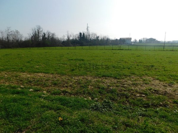 terreno agricolo in vendita a Bergamo in zona Ospedale