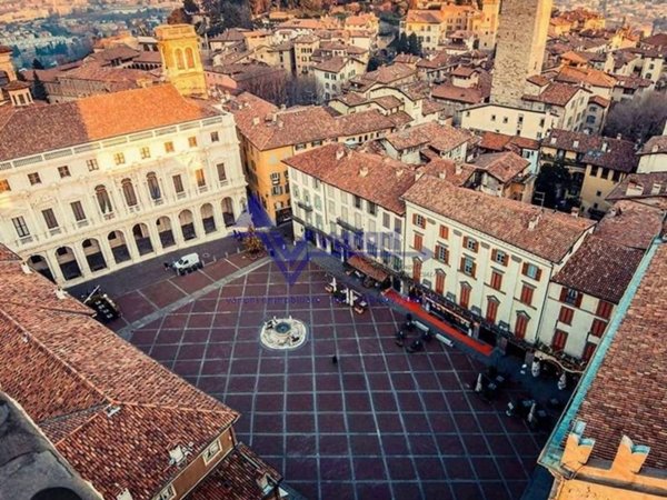 appartamento in vendita a Bergamo in zona Città Alta