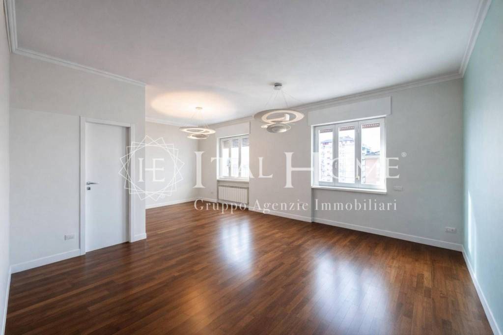 appartamento in vendita a Bergamo in zona Borgo Santa Caterina