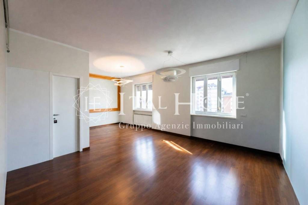 appartamento in vendita a Bergamo in zona Borgo Santa Caterina