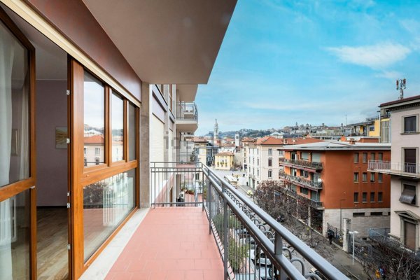 appartamento in vendita a Bergamo in zona Città Alta