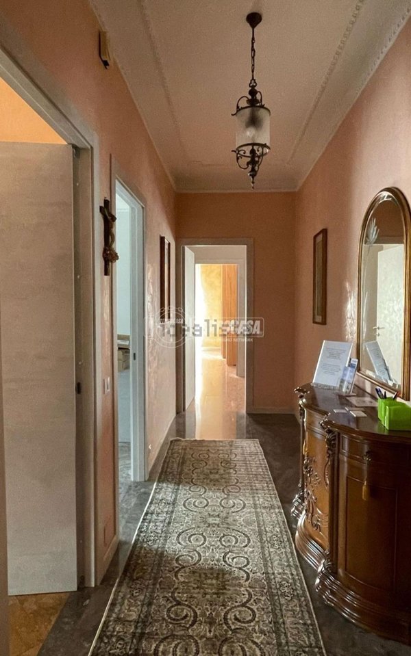 appartamento in vendita a Bergamo in zona Borgo Santa Caterina