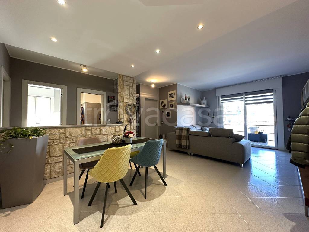 appartamento in vendita a Bergamo in zona Redona