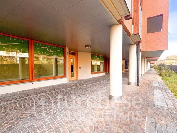 ufficio in vendita a Bergamo in zona Celadina