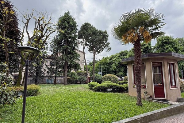 appartamento in vendita a Bergamo in zona Borgo Santa Caterina