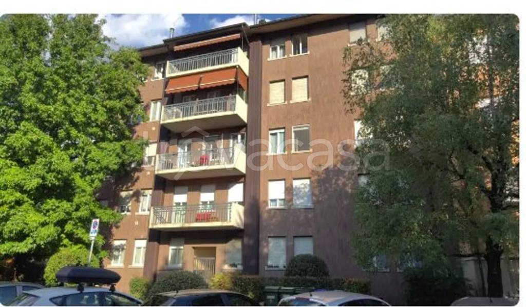 appartamento in vendita a Bergamo in zona Conca Fiorita