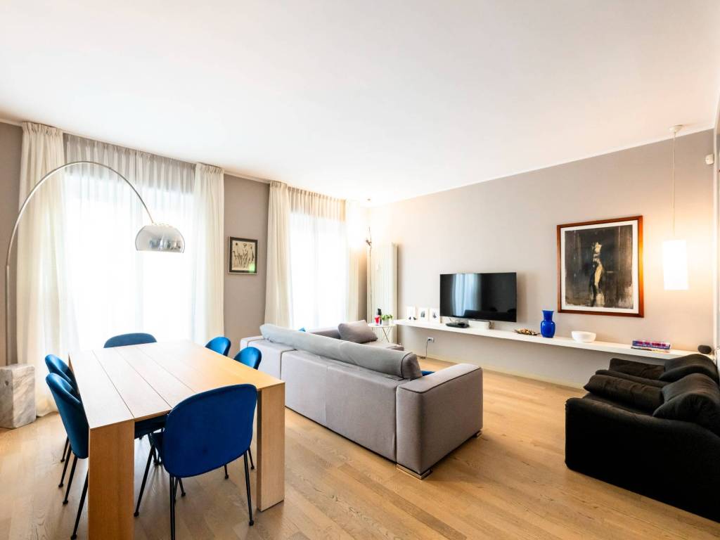 appartamento in vendita a Bergamo in zona Borgo Palazzo