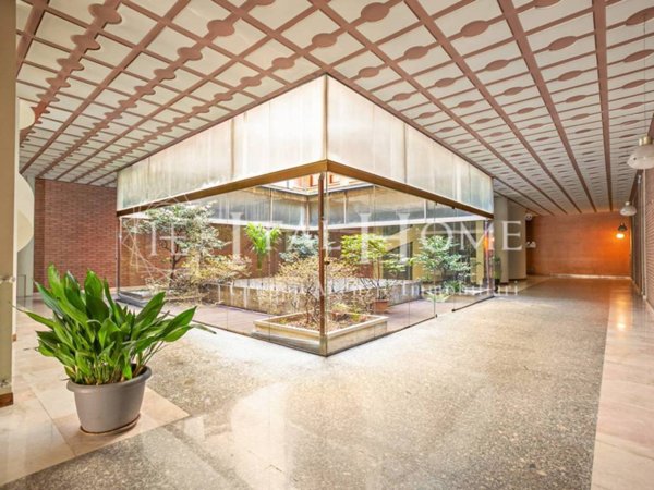 ufficio in vendita a Bergamo in zona Borgo Palazzo