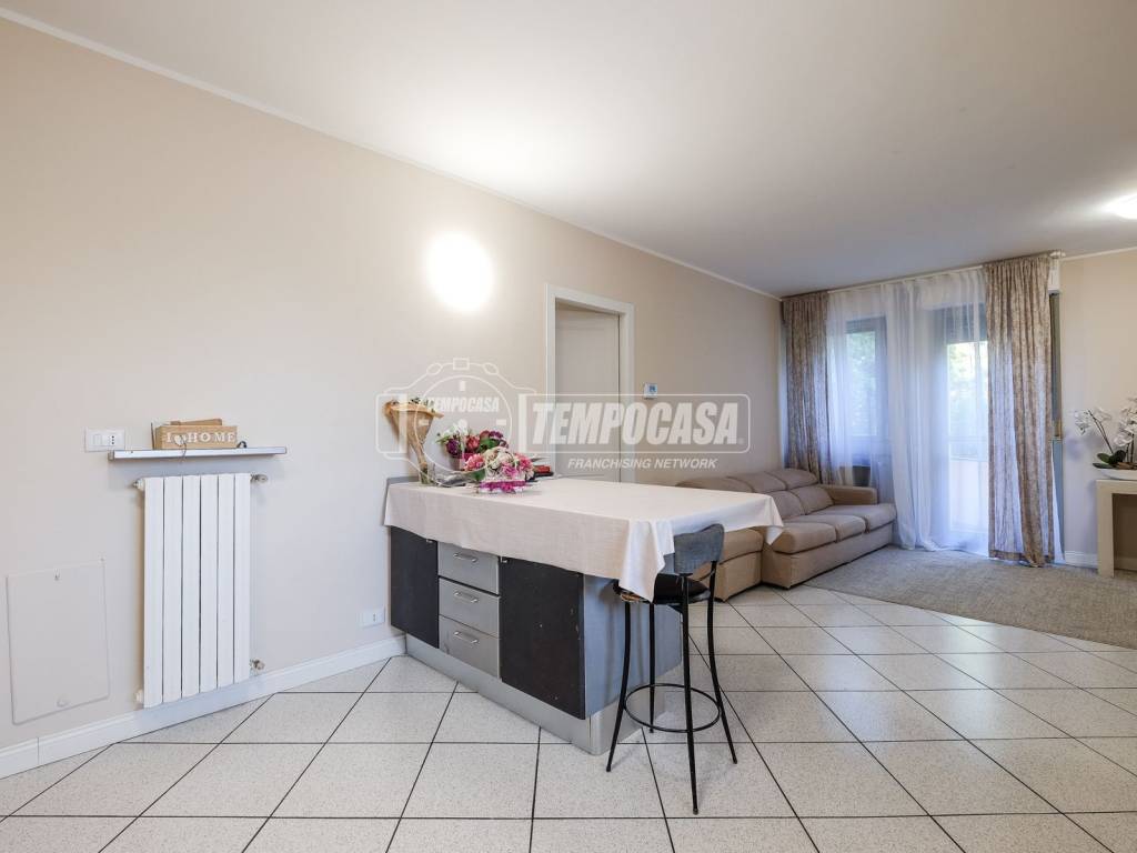 appartamento in vendita a Bergamo in zona Borgo Santa Caterina