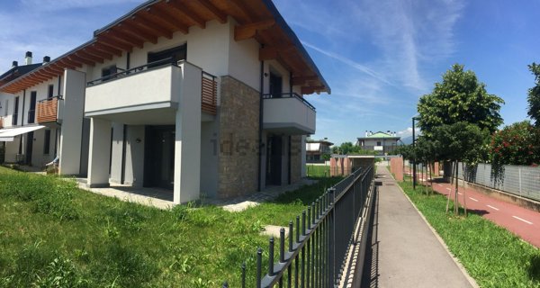 appartamento in vendita a Bergamo in zona Colognola