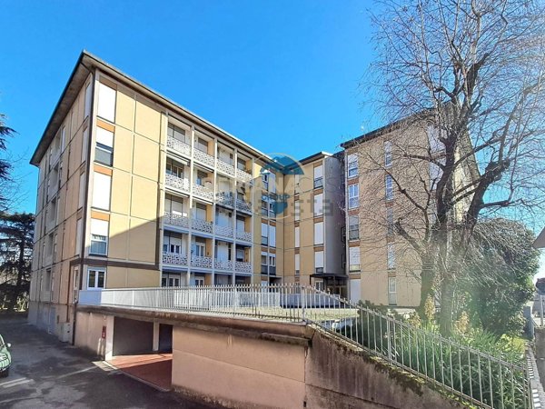 appartamento in vendita a Bergamo in zona Canovine