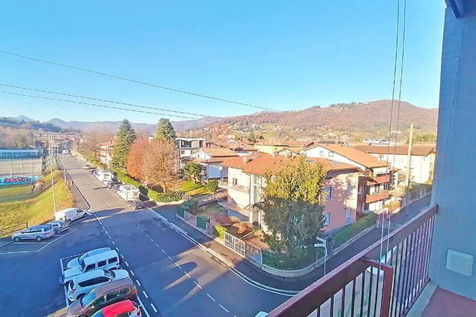 appartamento in vendita a Bergamo in zona Valtesse/Valverde