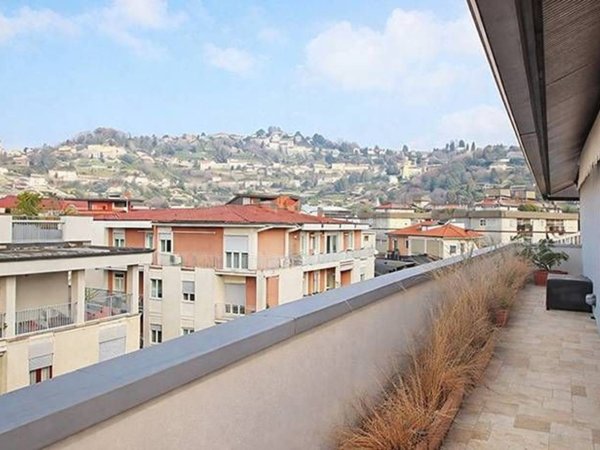 appartamento in vendita a Bergamo in zona Conca d'Oro