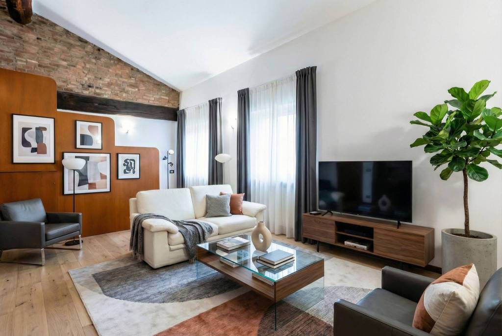 appartamento in vendita a Bergamo in zona Città Alta