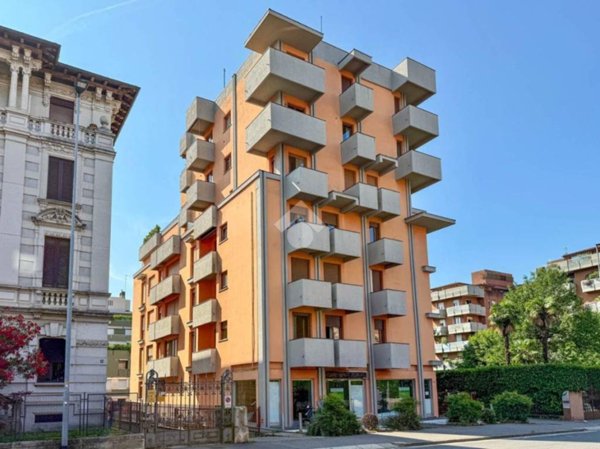 appartamento in vendita a Bergamo in zona Bergamo Centro