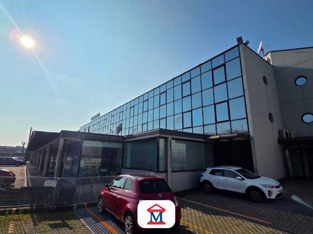 ufficio in vendita a Bergamo in zona Redona