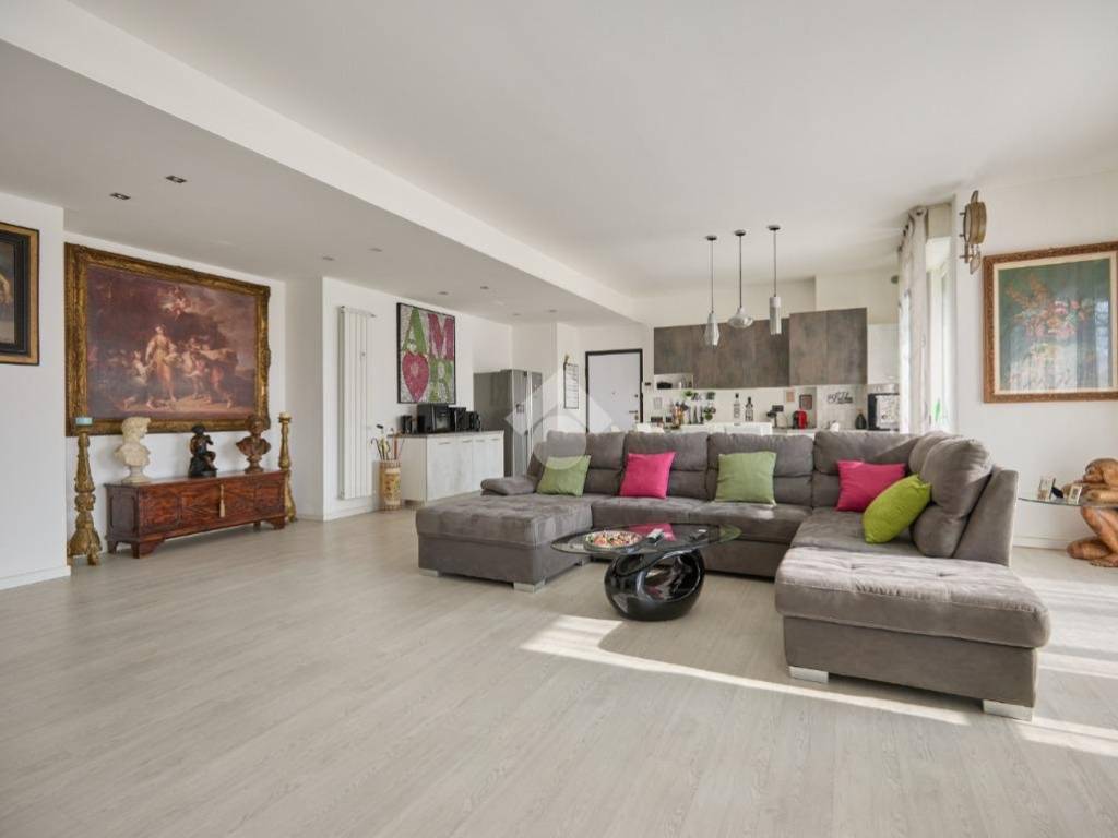 appartamento in vendita a Bergamo in zona Valtesse/Valverde