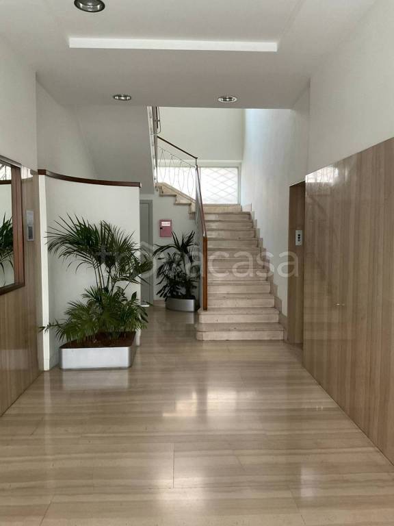 ufficio in vendita a Bergamo in zona Bergamo Centro