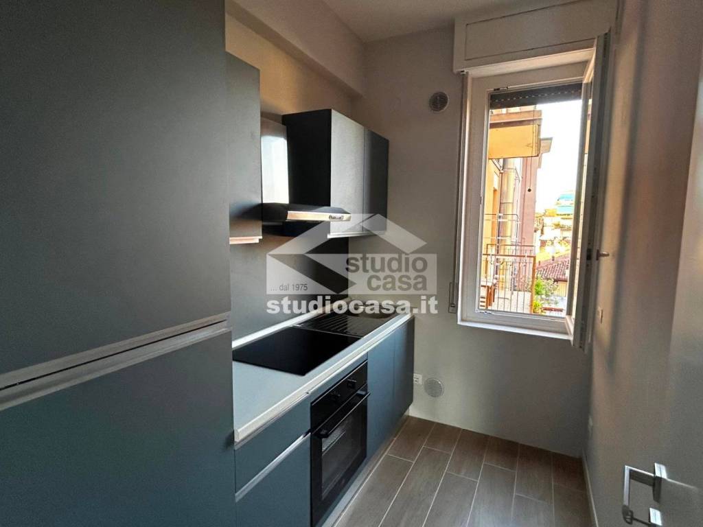 appartamento in vendita a Bergamo in zona Bergamo Centro