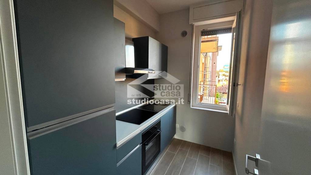 appartamento in vendita a Bergamo in zona Bergamo Centro