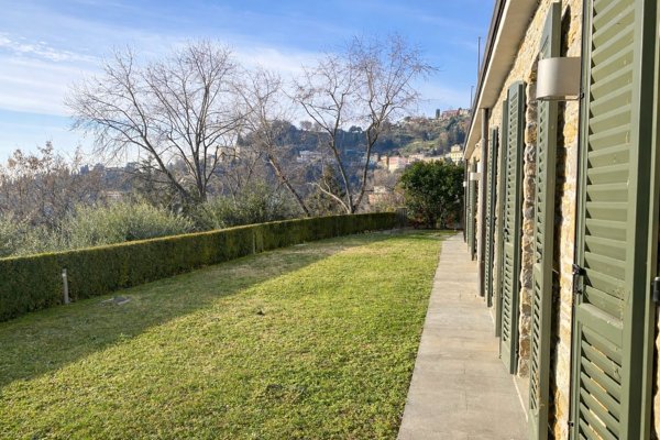 appartamento in vendita a Bergamo in zona Città Alta