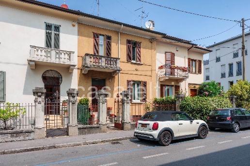 casa indipendente in vendita a Bergamo in zona Bergamo Centro