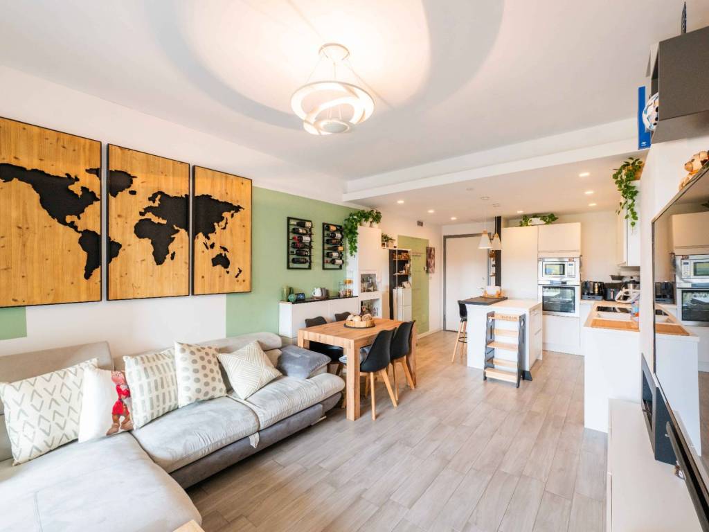 appartamento in vendita a Bergamo in zona Canovine