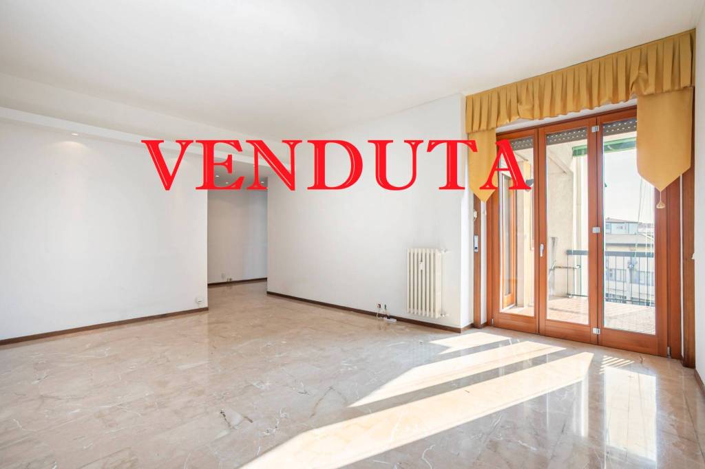 appartamento in vendita a Bergamo in zona Canovine