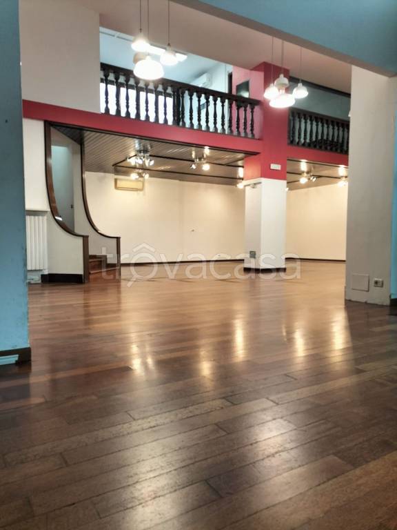 negozio in vendita a Bergamo