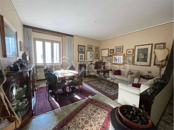 appartamento in vendita a Bergamo in zona Borgo Santa Caterina