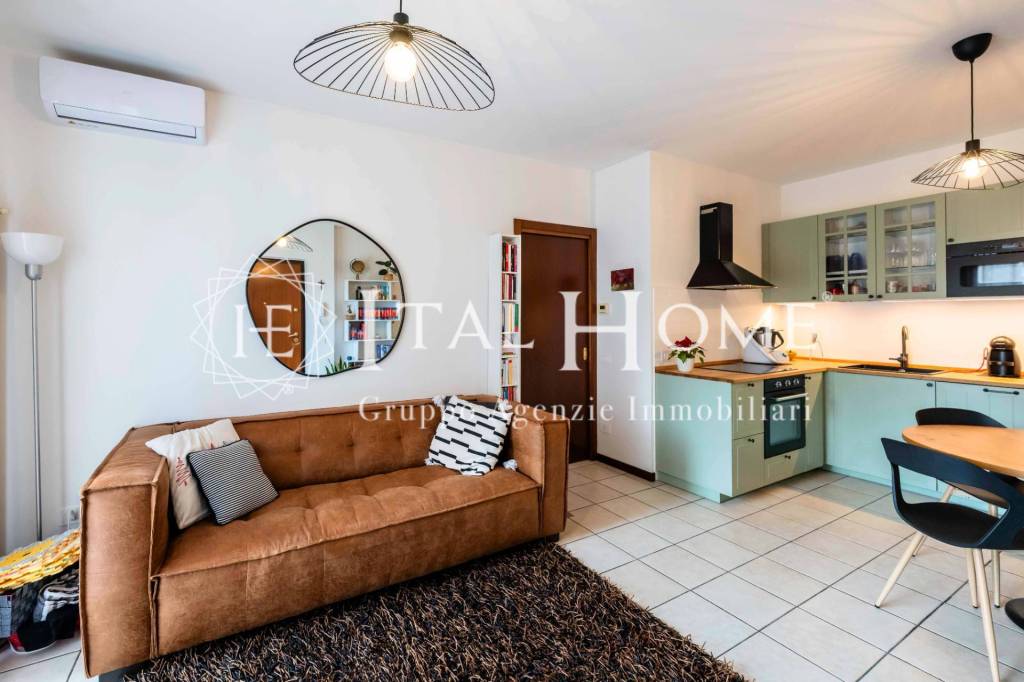 appartamento in vendita a Bergamo in zona Borgo Santa Caterina