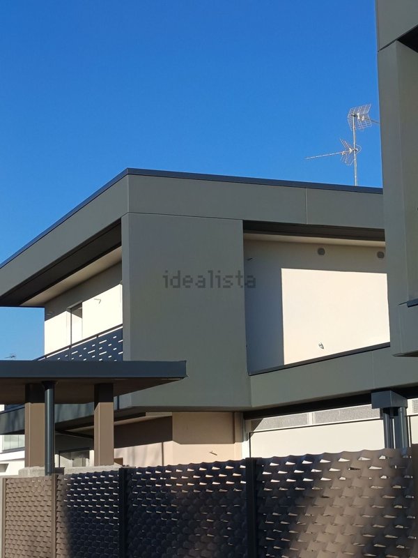 casa indipendente in vendita a Bergamo in zona Colognola