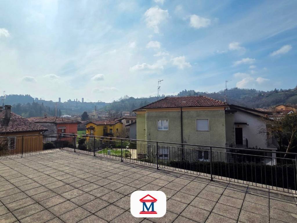 appartamento in vendita a Bergamo in zona Valtesse/Valverde