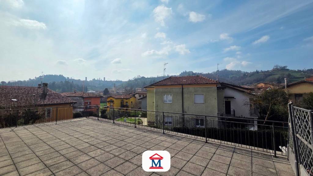 appartamento in vendita a Bergamo in zona Valtesse/Valverde