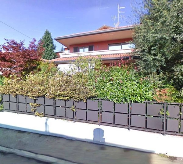 casa indipendente in vendita a Bergamo