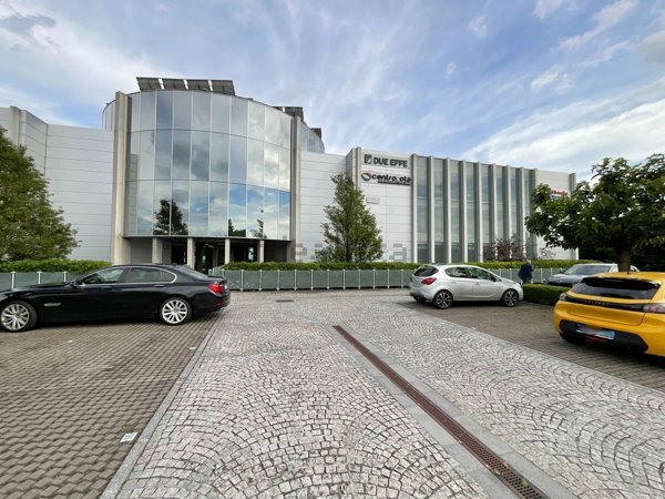 ufficio in vendita a Bergamo in zona Colognola