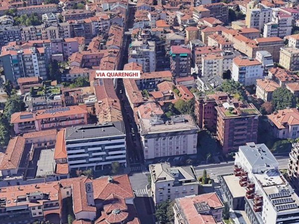 negozio in vendita a Bergamo in zona Borgo Palazzo