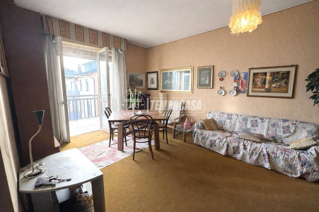 appartamento in vendita a Bergamo in zona Borgo Santa Caterina